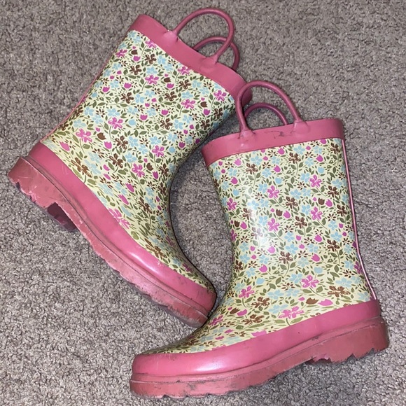 Girls Rain Boots - Picture 2 of 6
